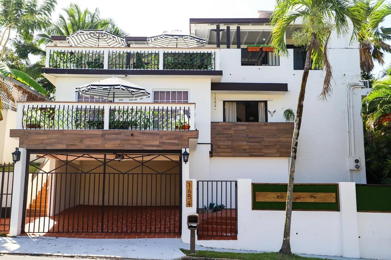 Pr1654-5 Private Rm W Keypad Qn Bed Balcony Easyparking kontakter